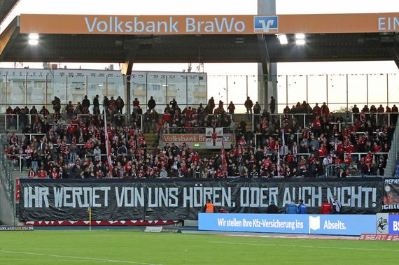 Eintracht Braunschweig vs 1. FC Kaiserslautern (1-4) (2)