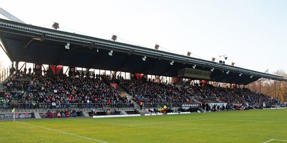 Viktoria Köln vs 1. FC Kaiserslautern (2-4) (8)