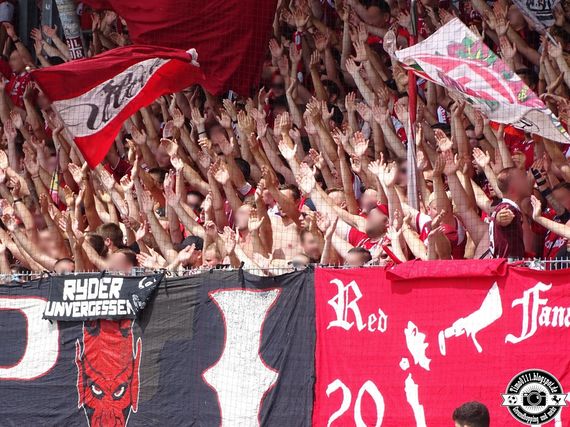 SG Sonnenhof-Großaspach vs 1. FC Kaiserslautern (0-2) (12)