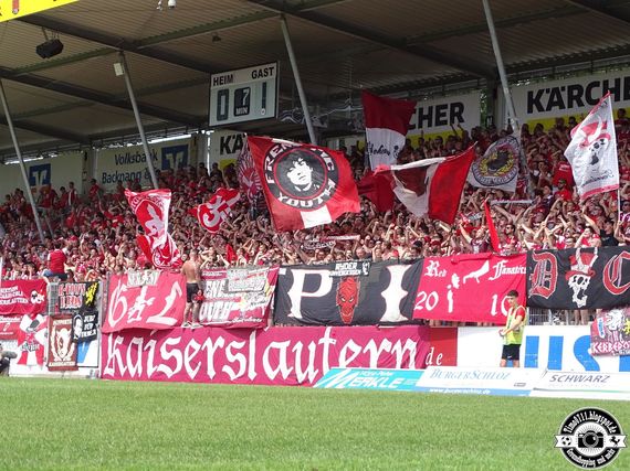 SG Sonnenhof-Großaspach vs 1. FC Kaiserslautern (0-2) (17)