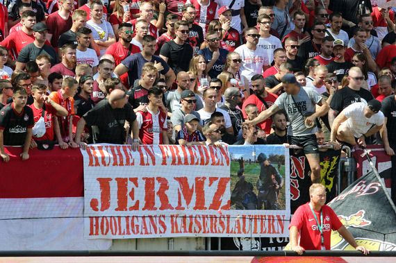 1. FC Kaiserslautern vs Eintracht Braunschweig (0-3) (2)