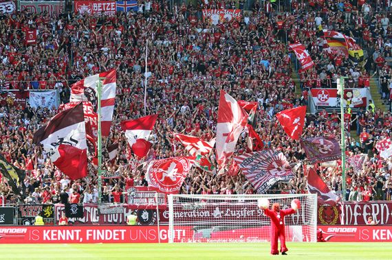 1. FC Kaiserslautern vs Eintracht Braunschweig (0-3) (9)