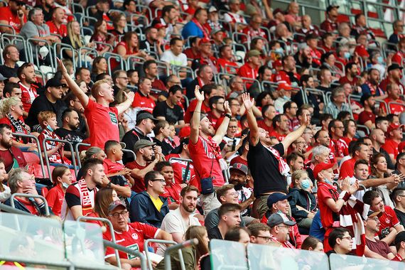 1. FC Kaiserslautern vs Eintracht Braunschweig (0-0) (6)