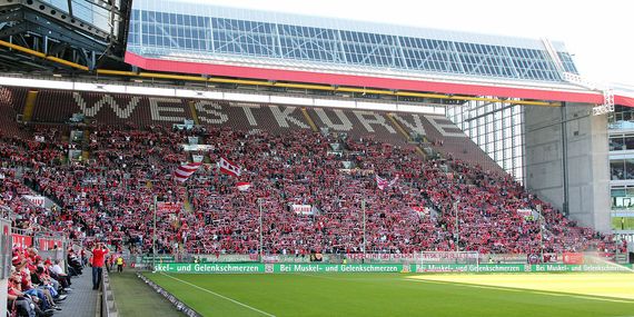1. FC Kaiserslautern vs VfL Osnabrück (2-0) (9)