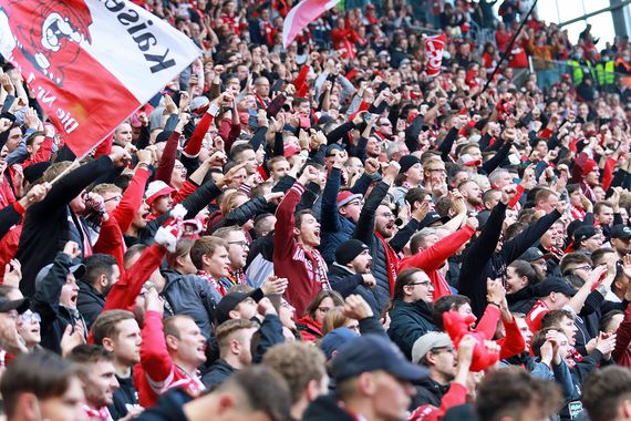 1. FC Kaiserslautern vs SC Freiburg II (3-0) (4)