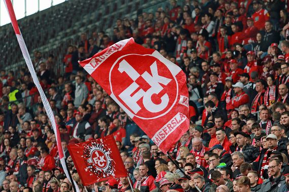 1. FC Kaiserslautern vs Würzburger Kickers (0-2) (8)