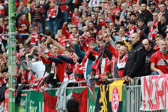 1. FC Kaiserslautern vs Würzburger Kickers (0-2) (11)