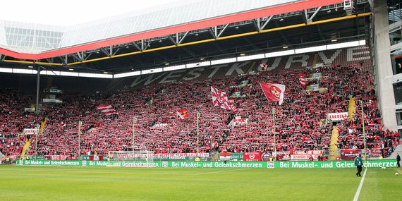 1. FC Kaiserslautern vs Würzburger Kickers (0-2) (12)