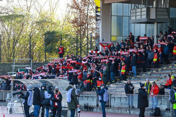 Borussia Dortmund II vs 1. FC Kaiserslautern (0-0) (10)