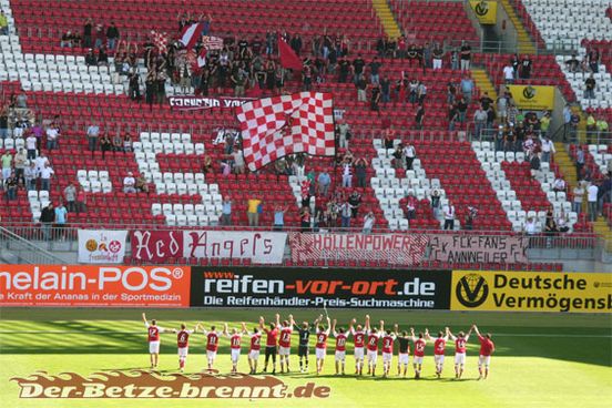1. FC Kaiserslautern II vs Rot-Weiss Essen (2-0) (6)