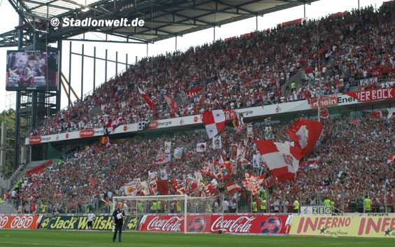 1. FC Köln vs 1. FC Kaiserslautern (1-2) (6)