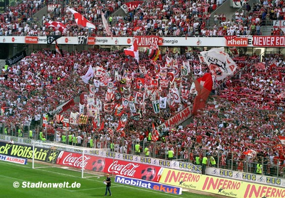 1. FC Köln vs 1. FC Kaiserslautern (1-2) (19)