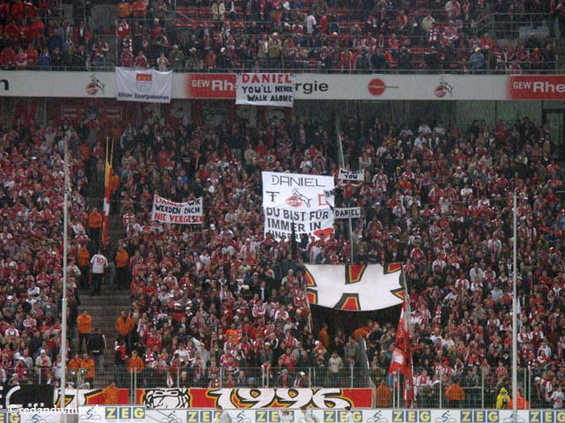 1. FC Köln vs SpVgg Unterhaching (1-0) (10)