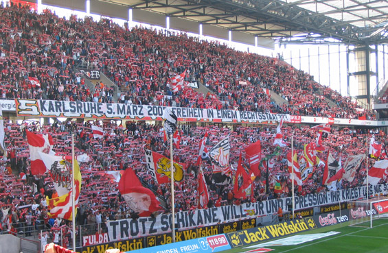 1. FC Köln vs SpVgg Unterhaching (4-1) (2)