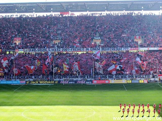 1. FC Köln vs SpVgg Unterhaching (4-1) (10)