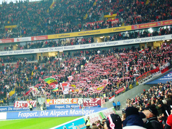 Eintracht Frankfurt vs 1. FC Köln (2-2) (4)