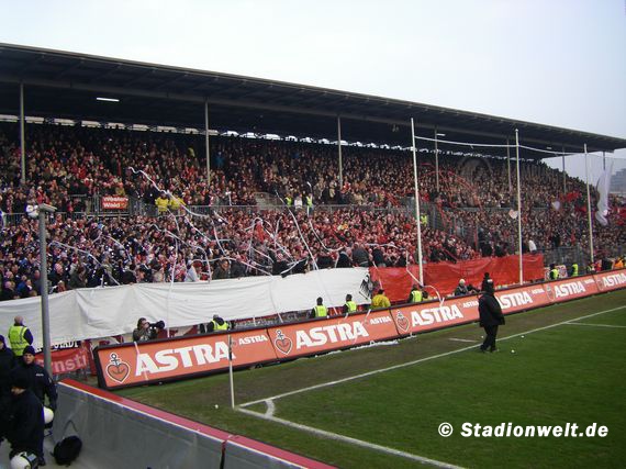 FC St. Pauli vs 1. FC Köln (3-0) (13)