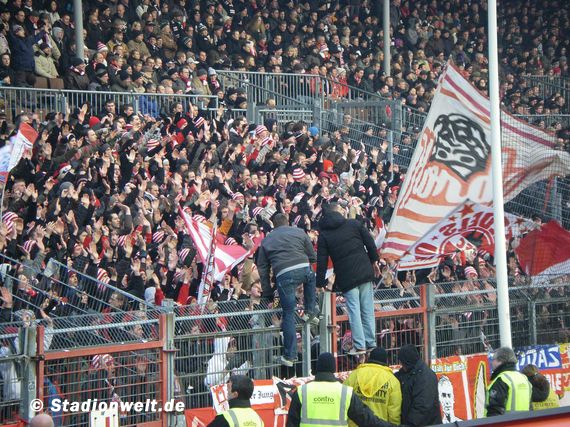 FC St. Pauli vs 1. FC Köln (3-0) (15)