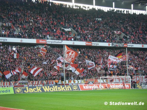 1. FC Köln vs FSV Mainz 05 (4-2) (19)