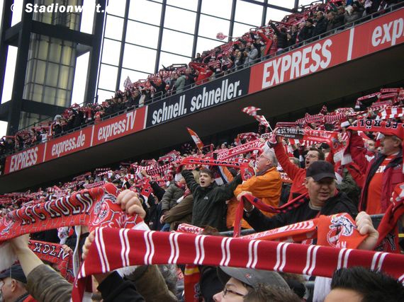 1. FC Köln vs SC Freiburg (1-0) (13)