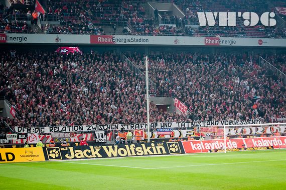 1. FC Köln vs Borussia Mönchengladbach (0-3) (25)