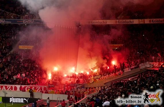 VfB Stuttgart vs 1. FC Köln (2-2) (9)
