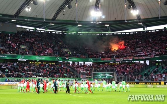 VfL Wolfsburg vs 1. FC Köln (1-0) (3)