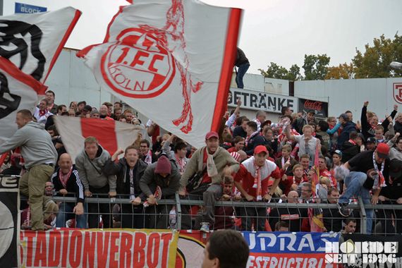 SSV Jahn Regensburg vs 1. FC Köln (2-3) (10)