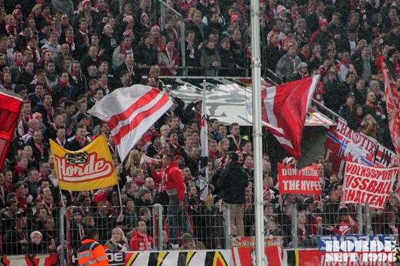 1. FC Köln vs VfL Bochum (3-1) (18)