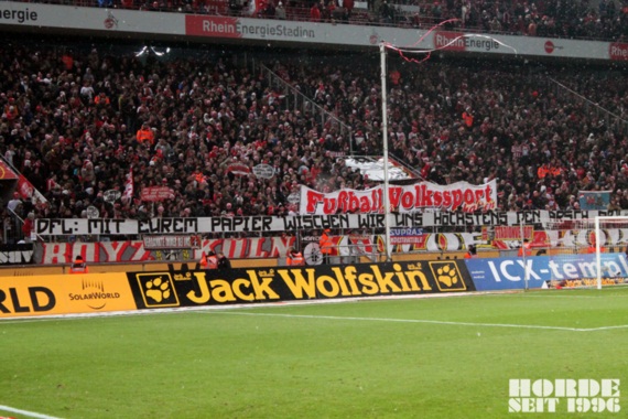 1. FC Köln vs Eintracht Braunschweig (2-2) (8)