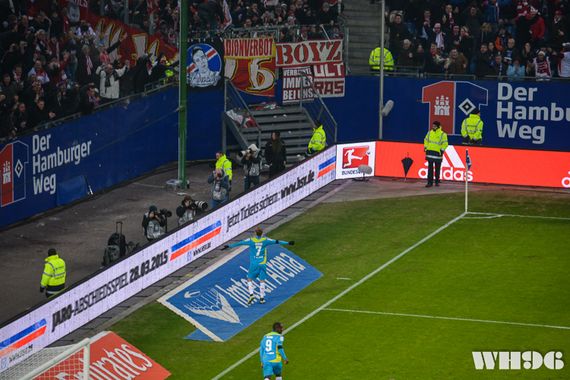 Hamburger SV vs 1. FC Köln (0-2) (16)
