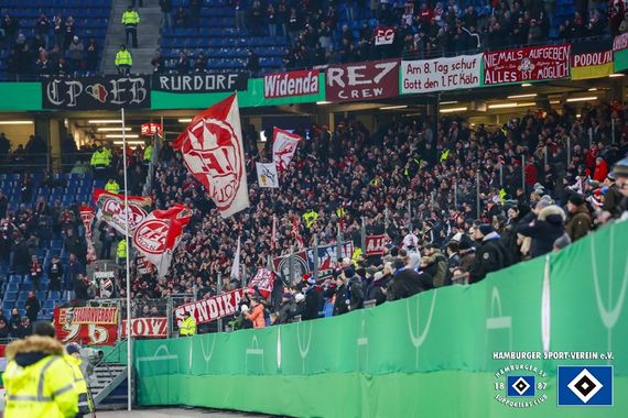 Hamburger SV vs 1. FC Köln (2-0) (1)