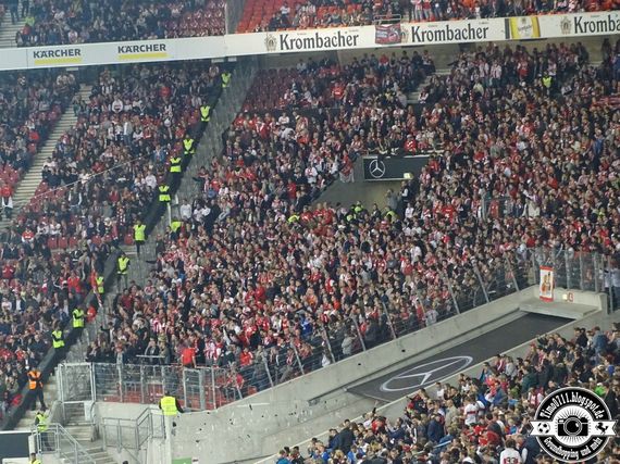 VfB Stuttgart vs 1. FC Köln (2-1) (13)