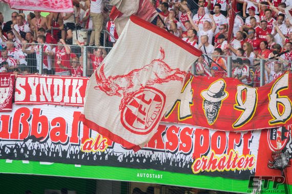 VfL Wolfsburg vs 1. FC Köln (2-1) (3)