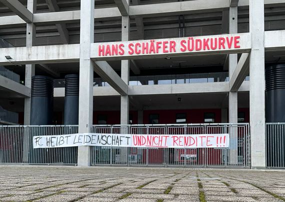 1. FC Köln vs VfL Bochum (2-1) (13)