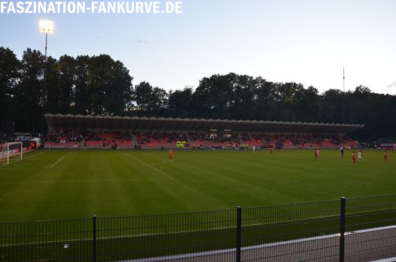 1. FC Köln II vs Rot-Weiss Essen (1-0) (5)