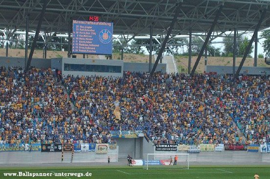 1. FC Lokomotive Leipzig vs FC Schönberg 95 (0-1) (4)