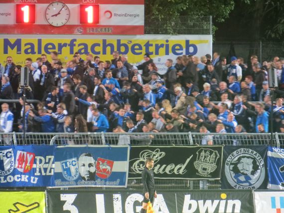 Viktoria Köln vs 1. FC Magdeburg (1-1) (4)