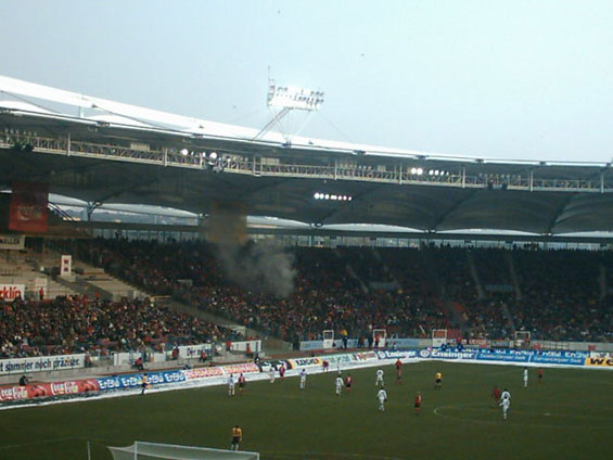 VfB Stuttgart vs 1. FC Nürnberg (2-4) (2)