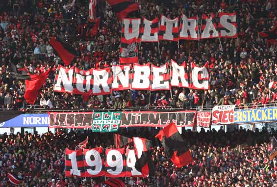 1. FC Nürnberg vs Hamburger SV (2-1) (7)