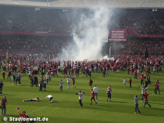 1. FC Nürnberg vs FC Energie Cottbus (2-0) (10)