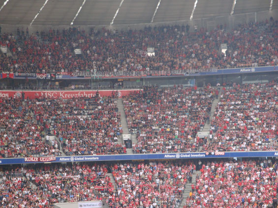 FC Bayern München vs 1. FC Nürnberg (2-1) (11)