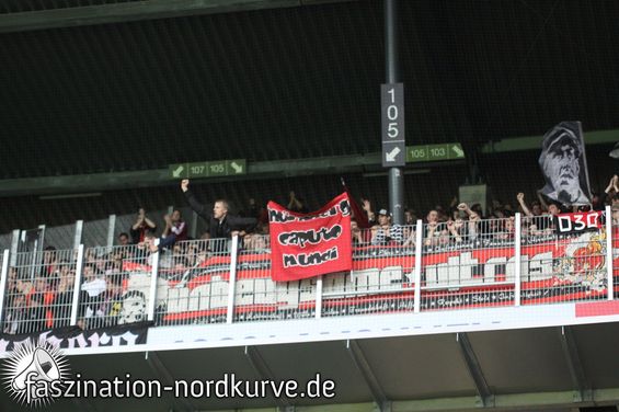Werder Bremen vs 1. FC Nürnberg (2-3) (2)