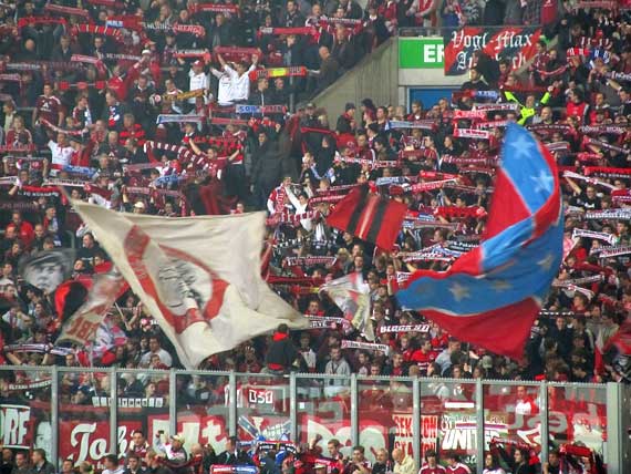 FC Schalke 04 vs 1. FC Nürnberg (2-2) (6)
