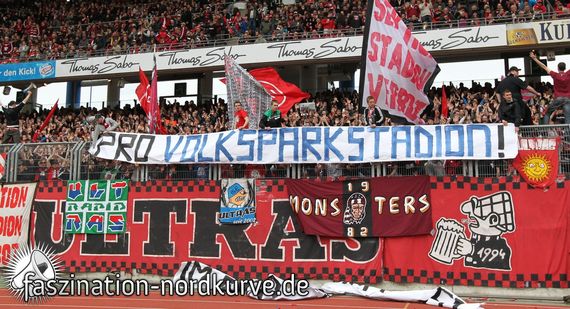 1. FC Nürnberg vs Hamburger SV (1-1) (6)
