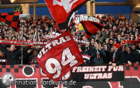 1. FC Nürnberg vs VfL Wolfsburg (1-1) (9)