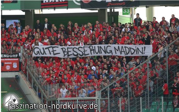 VfL Wolfsburg vs 1. FC Nürnberg (4-1) (6)