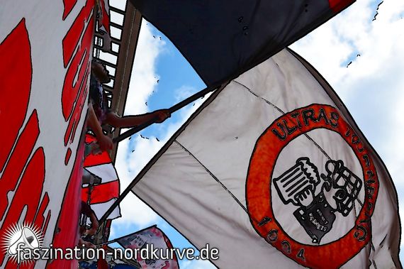 1. FC Nürnberg vs Karlsruher SC (1-1) (12)