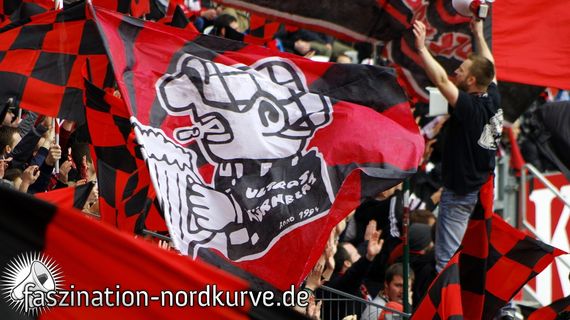 1. FC Nürnberg vs Karlsruher SC (1-1) (16)