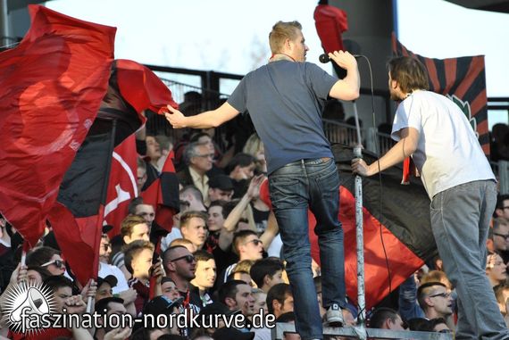 1. FC Nürnberg vs SV Sandhausen (2-0) (5)